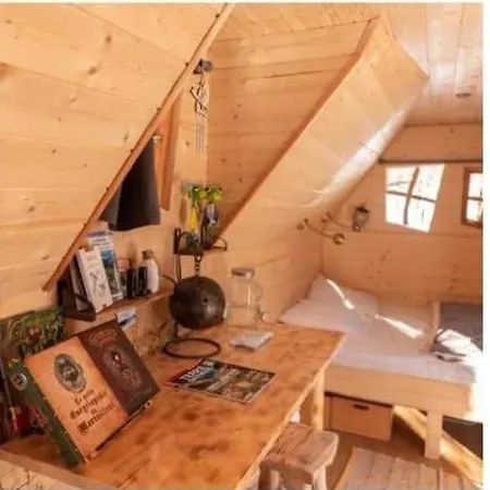 Hebergements Insolites Chez Carole Les Prads
